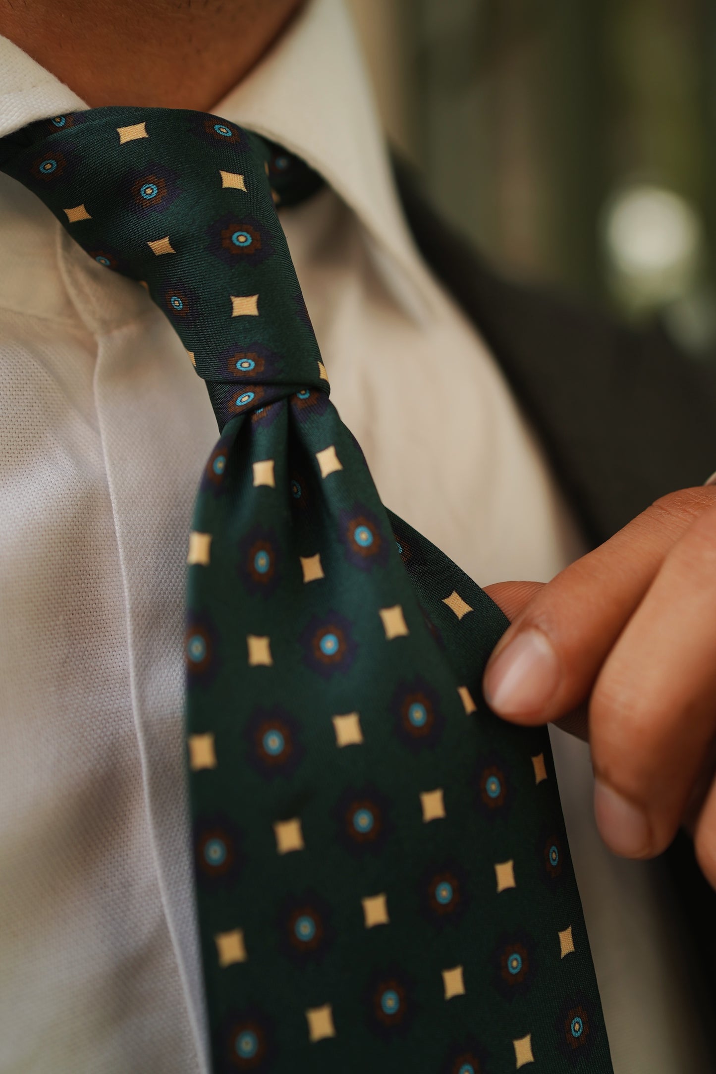 Ancient Madder Green Medallion Silk Tie